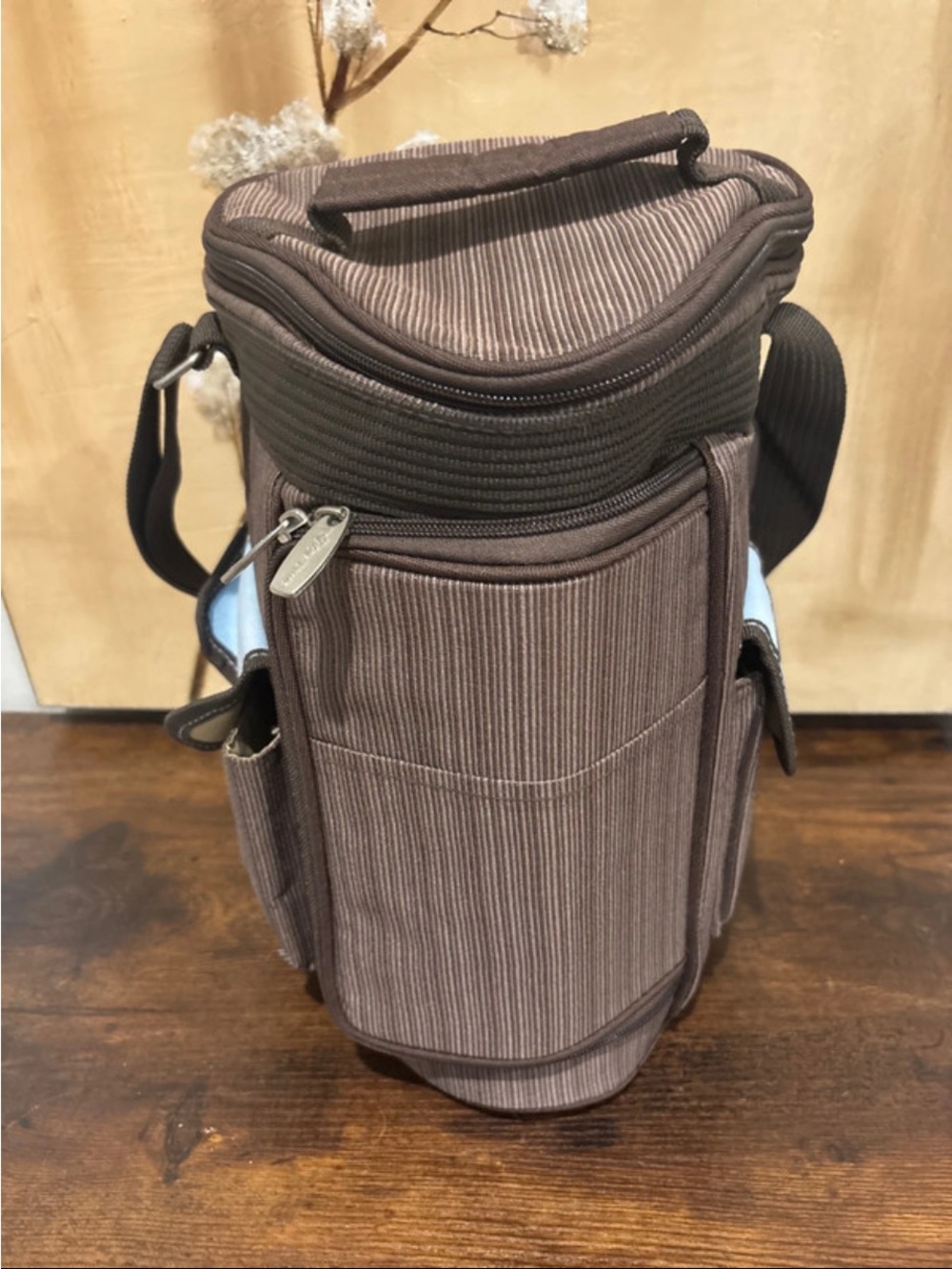 Compact Brown Women's Tote Bottle Bag - Unbranded